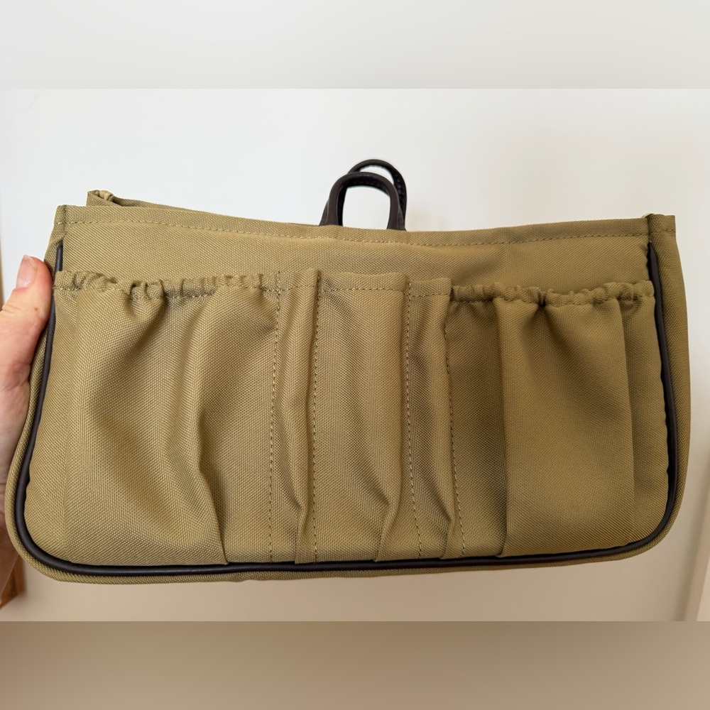Tan Organizer‎ Bag